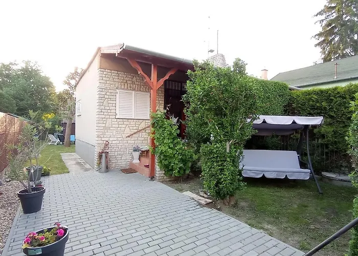 度假居 Nosztalgia 巴拉腾肯尼斯